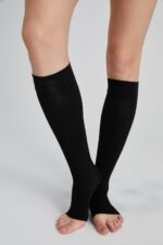 Siyah Diz Altı Varis Çorabı - Görsel 11