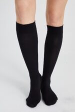 Siyah Diz Altı Varis Çorabı - Görsel 7